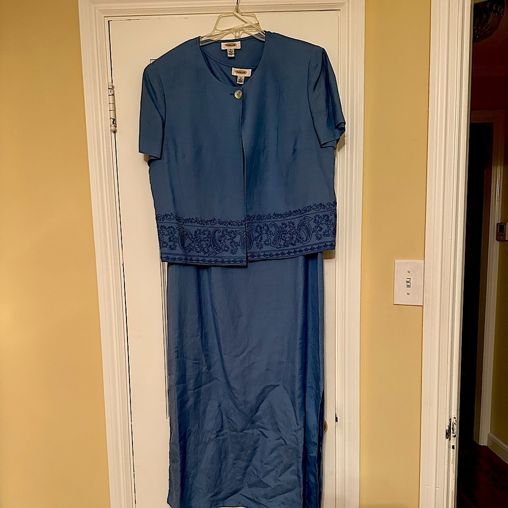 Size 16, Talbots, ankle length short sleeve dress with matching jacket.